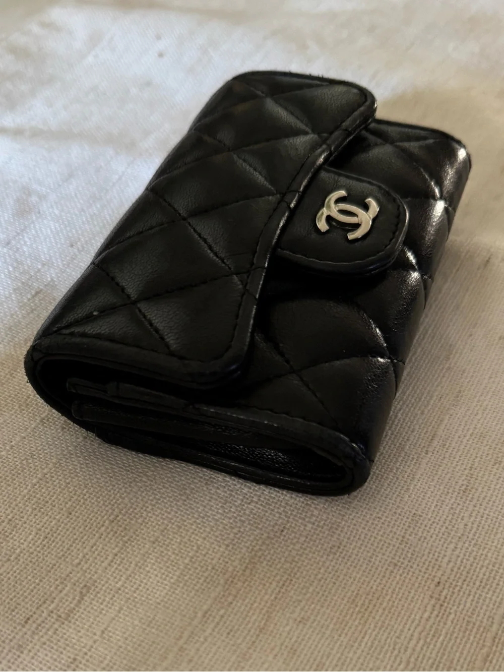 CHANEL Black Quilted Leather Card Case with Silver CC Hardware